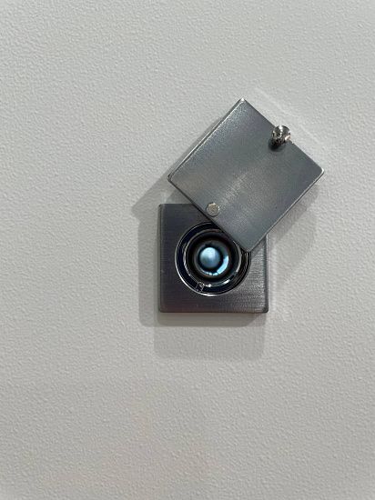 Входная дверь  